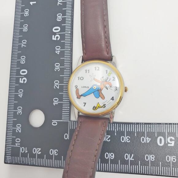 Rare Disney X Lorus Goofy Slipping on a Banana Watch H2F - Picture 12 of 12